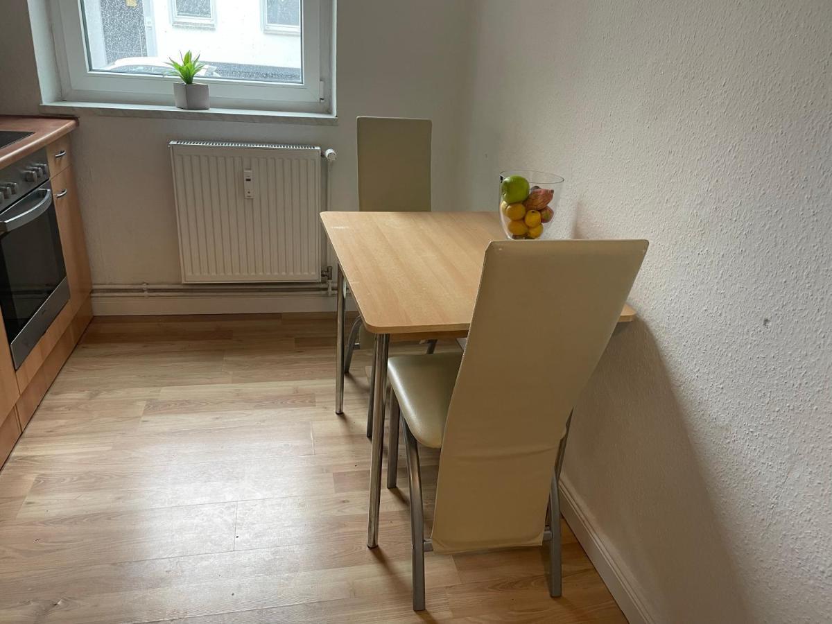 Apartment Schoene Einfache Ferienwohnung Im Belebten Zentrum Wilhelmshaven