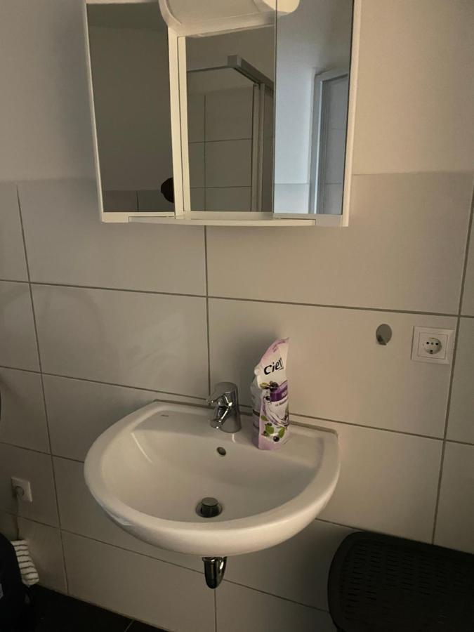 Schoene Einfache Ferienwohnung Im Belebten Zentrum *